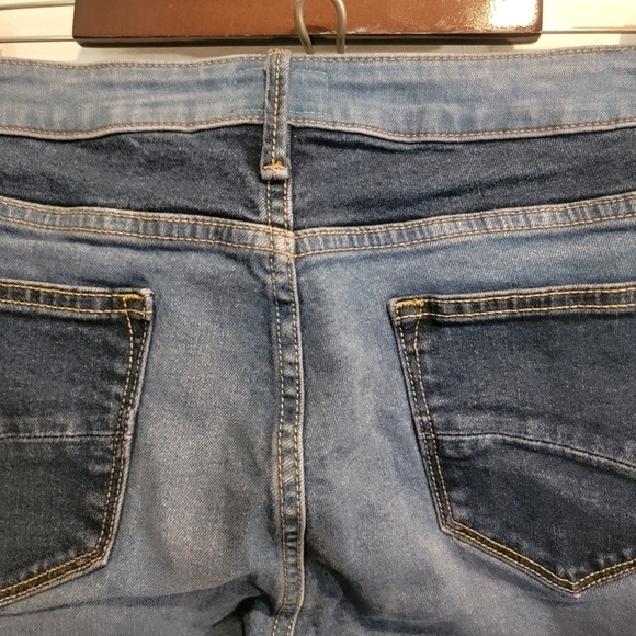 Driftwood Cleo Besties Trilogy Contrast Color Denim Flare Leg Jeans Size 32 - Picture 10 of 17